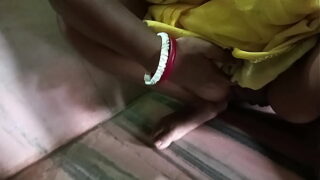 Desi Indian House Wife Amateur Fucked Pussy By Husband Friend Video