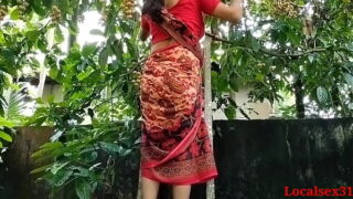 Indian Telugu Bhabi Standing Pose Fucking Hard In Outdoor Video