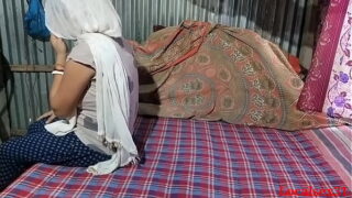 Indian Telugu Sexy House Wife Oral Sex by Village Hubby in Bedroom Video